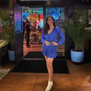 Meet your Posher, Alexandra